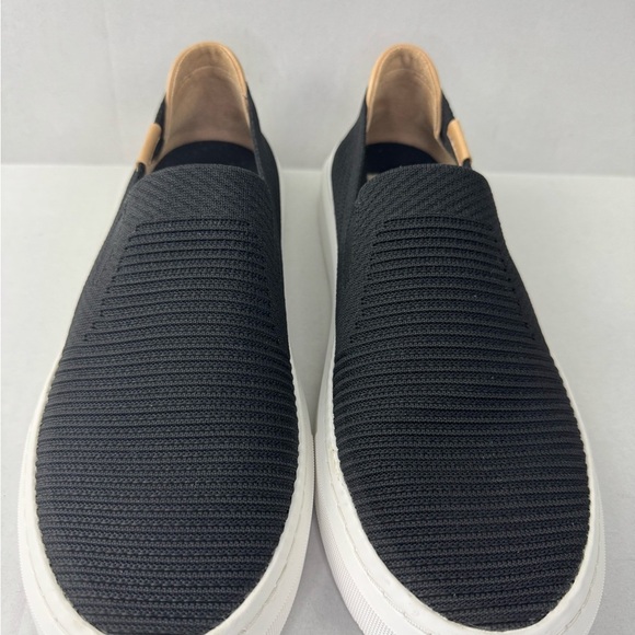 UGG Women’s Sammy Sz 9 Slip-on Sneaker Navy Blue Ribbed Knit. - Picture 2 of 8